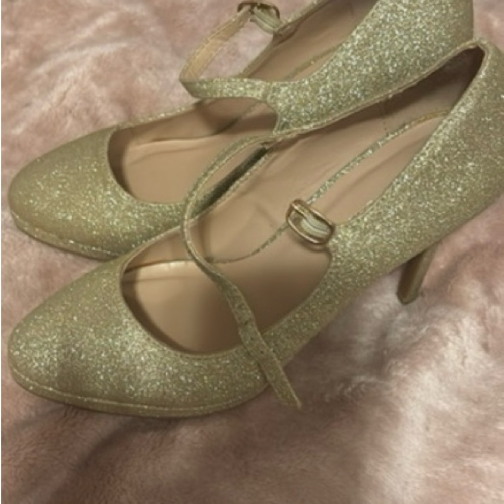 Elegant Gold Glitter Heels